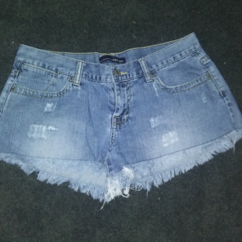Light washed Jean Shorts